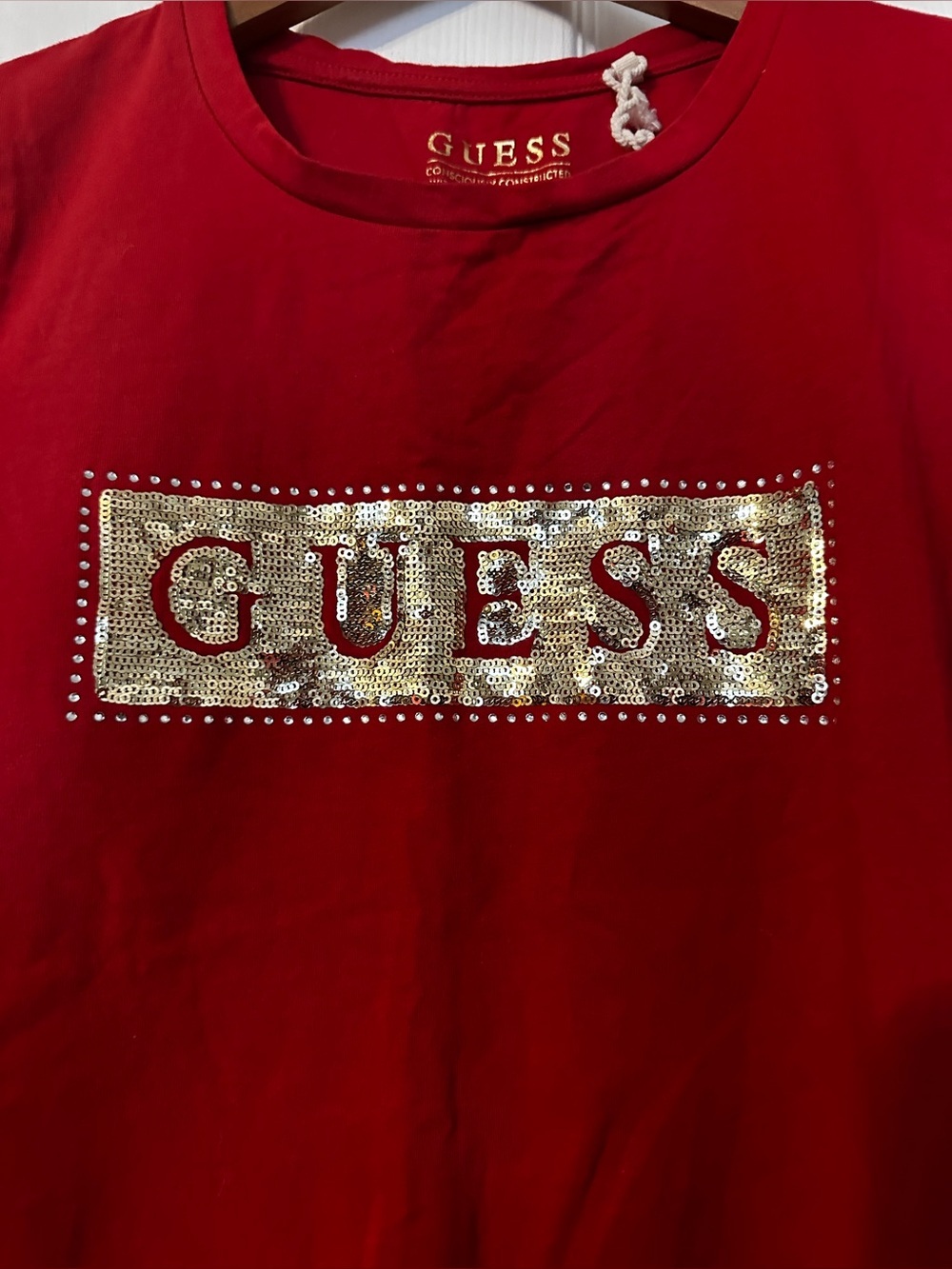 Guess Red Tee with Gold Sequin/rhinestone Logo*Vintage*Sz~Large*